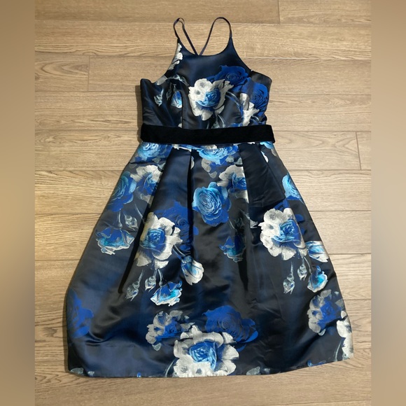 Eliza J. Blue brocade halter dress - Picture 2 of 6
